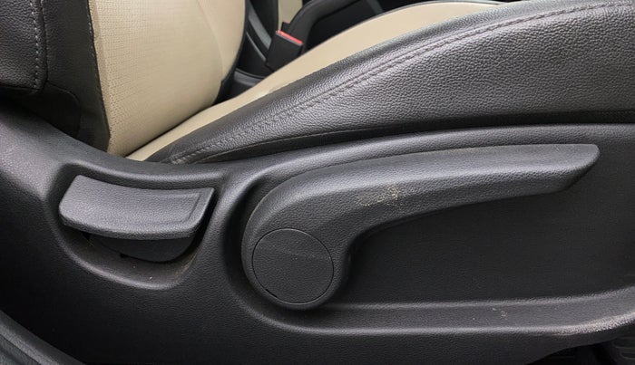 2021 Hyundai Verna SX (O)1.5 VTVT, Petrol, Manual, 18,329 km, Driver Side Adjustment Panel