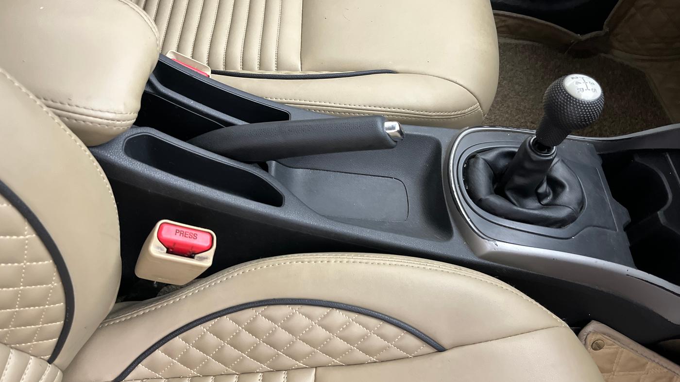2018 Honda City 1.5L I-VTEC V MT, Petrol, Manual, 70,419 km, Gear Lever