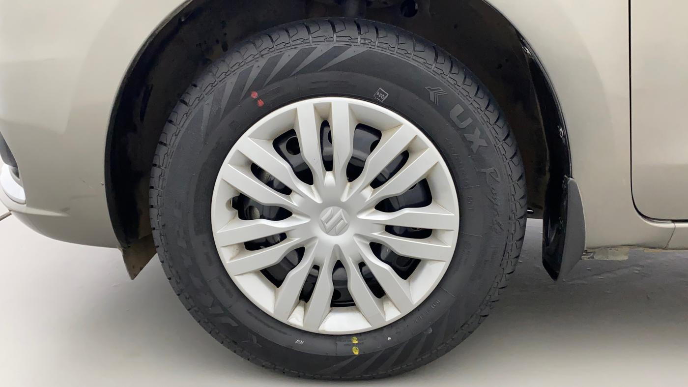 2022 Maruti Dzire VXI AMT, Petrol, Automatic, 7,524 km, Left Front Wheel