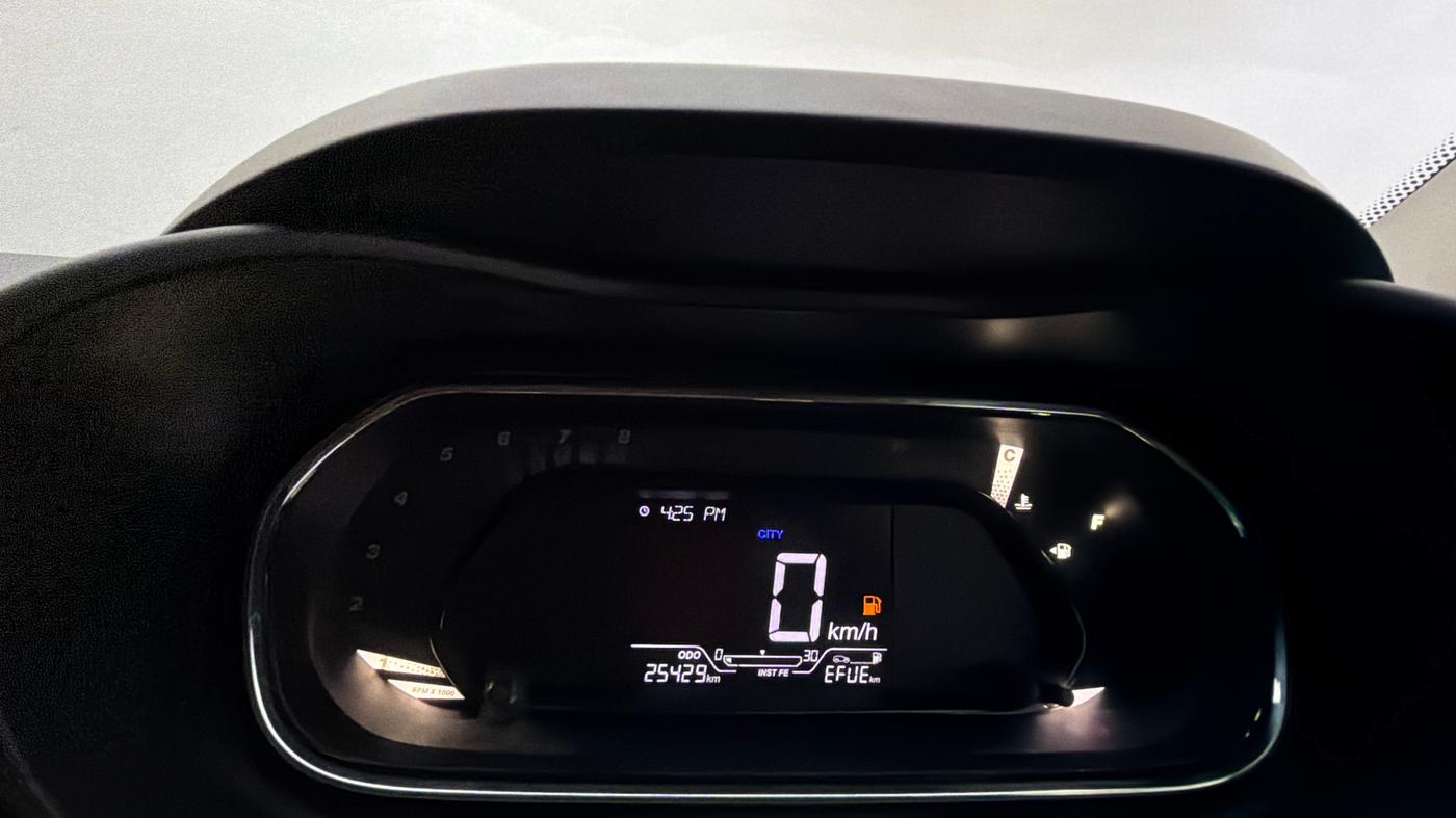2023 Tata NEXON XE PETROL, Petrol, Manual, 25,429 km, Odometer Image