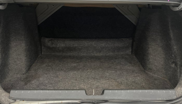 2014 Honda City 1.5L I-VTEC SV, Petrol, Manual, 72,681 km, Boot Inside