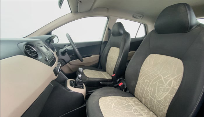 2016 Hyundai Grand i10 SPORTZ 1.2 KAPPA VTVT, Petrol, Manual, 37,442 km, Right Side Front Door Cabin