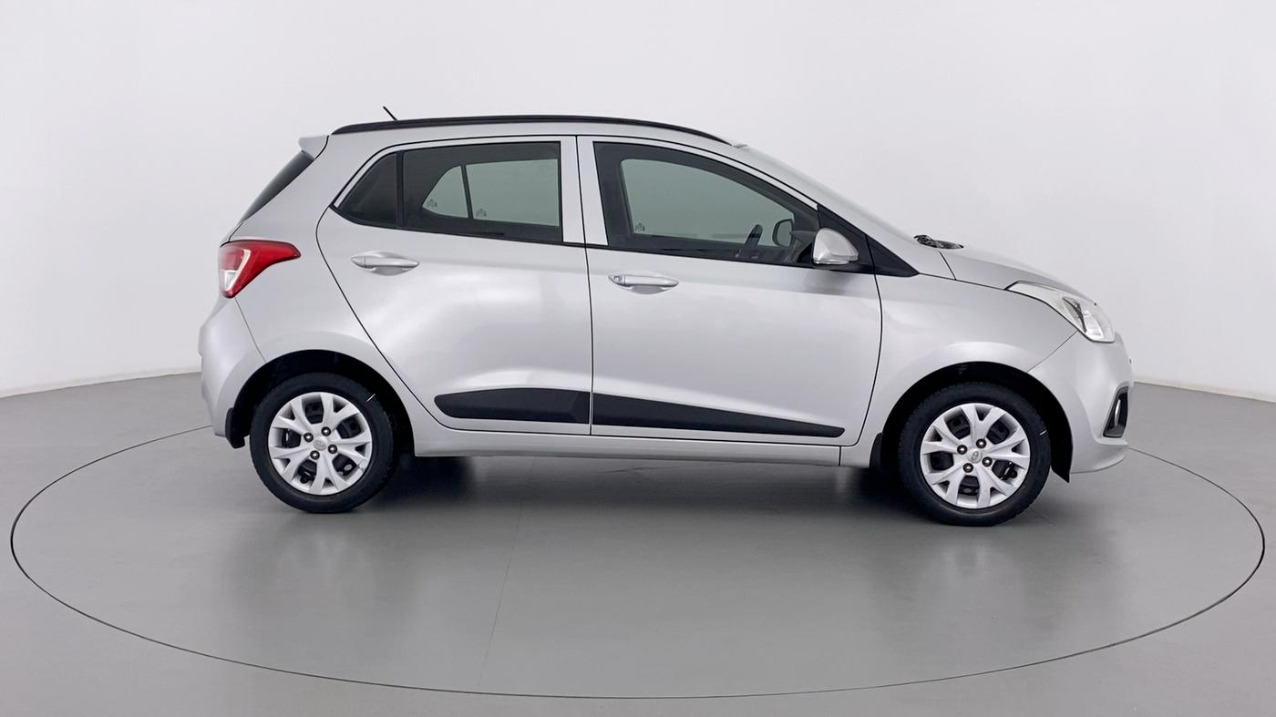 2016 Hyundai Grand i10 SPORTZ 1.2 KAPPA VTVT, Petrol, Manual, 37,442 km, Right Side View