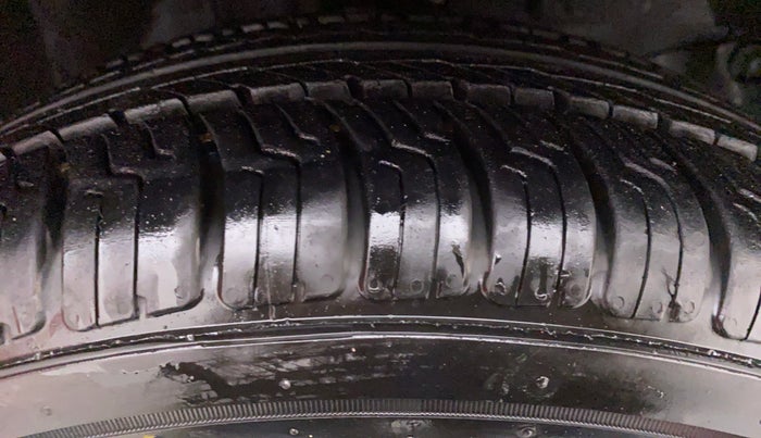 2013 Honda Brio 1.2 VX AT I VTEC, Petrol, Automatic, 29,056 km, Right Front Tyre Tread