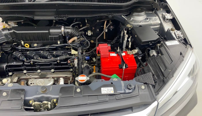 2022 Maruti Vitara Brezza ZXI AT SHVS, Petrol, Automatic, 12,254 km, Engine View - Left