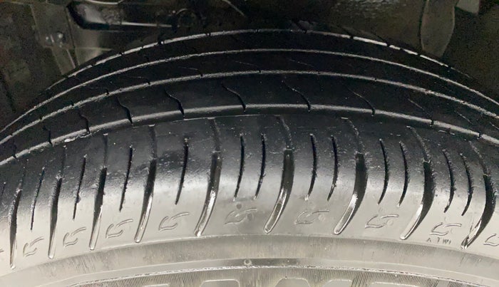 2022 Maruti Vitara Brezza ZXI AT SHVS, Petrol, Automatic, 12,254 km, Left Front Tyre Tread
