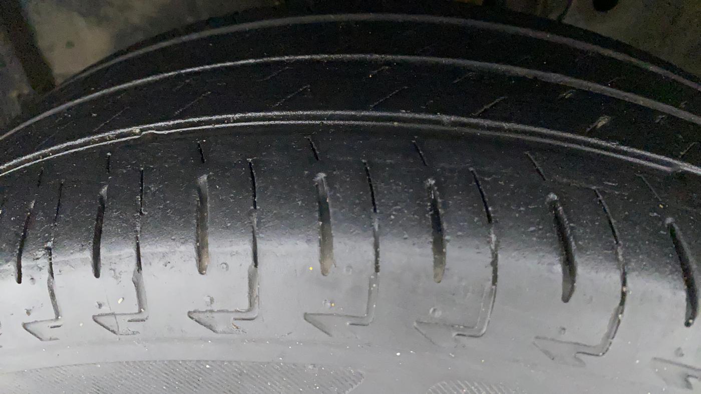 2019 Honda Amaze 1.2L I-VTEC S, Petrol, Manual, 27,070 km, Left Front Tyre Tread