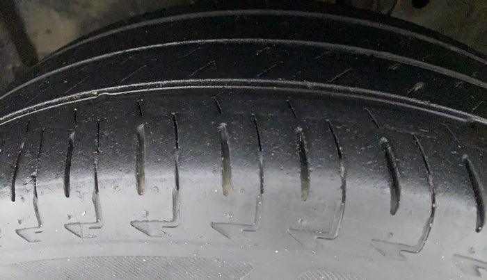 2019 Honda Amaze 1.2L I-VTEC S, Petrol, Manual, 27,070 km, Left Front Tyre Tread