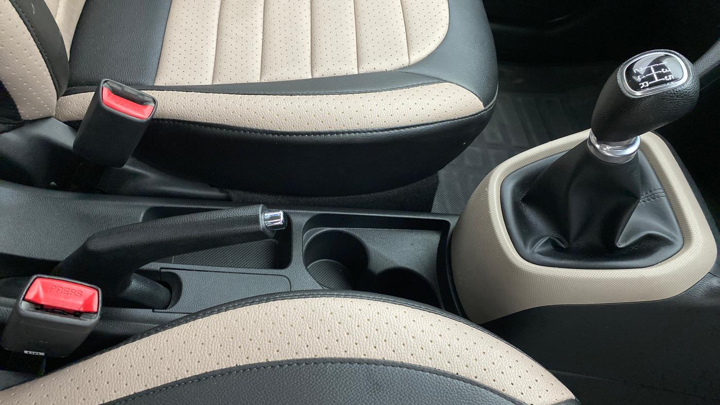 2019 Hyundai Grand i10 SPORTZ 1.2 KAPPA VTVT, Petrol, Manual, 13,477 km, Gear Lever