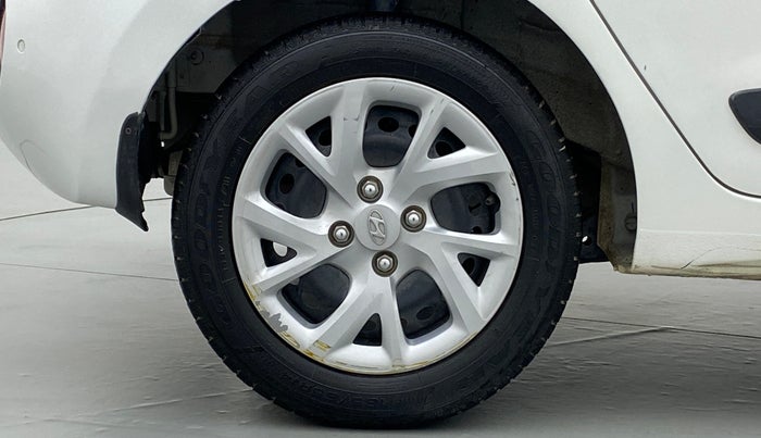 2019 Hyundai Grand i10 SPORTZ 1.2 KAPPA VTVT, Petrol, Manual, 13,477 km, Right Rear Wheel