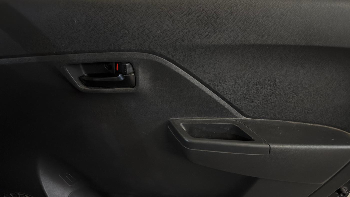2023 Maruti Alto K10 VXI, Petrol, Manual, 50,835 km, Driver Side Door Panels Control