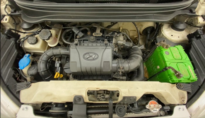 2015 Hyundai Eon MAGNA +, Petrol, Manual, 1,05,271 km, Open Bonet