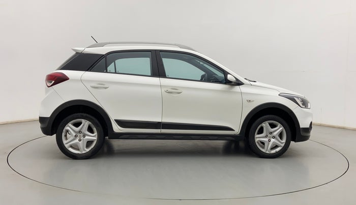 2018 Hyundai i20 Active 1.2 S, Petrol, Manual, 36,860 km, Right Side View