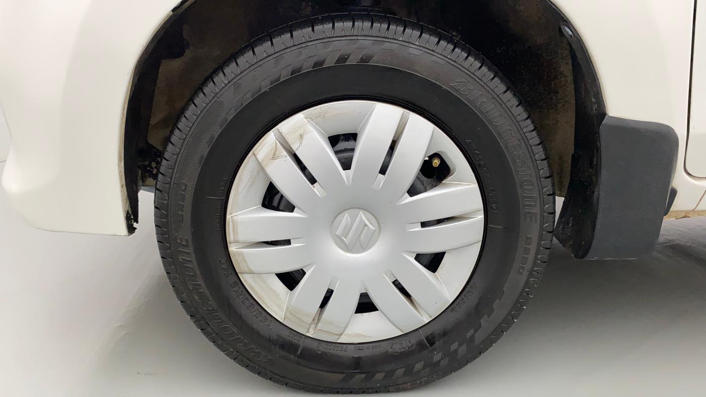2017 Maruti Alto 800 VXI O, Petrol, Manual, 57,068 km, Left Front Wheel