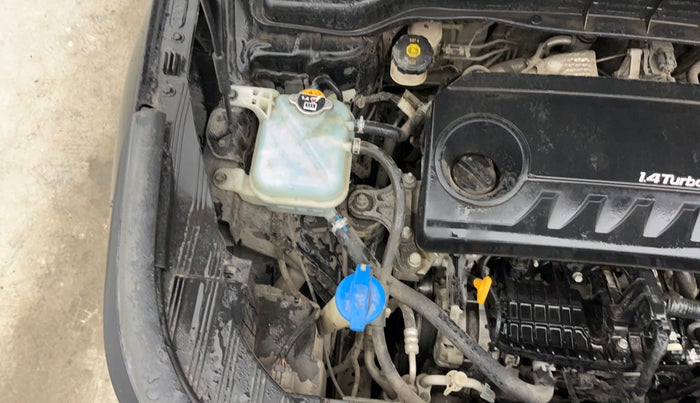 2022 KIA CARENS LUXURY PLUS 1.4 PETROL DCT 7 STR, Petrol, Automatic, 63,035 km, Engine View - Right