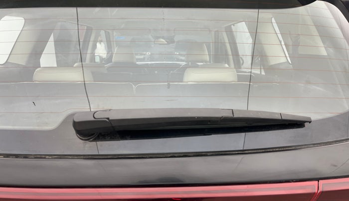 2022 KIA CARENS LUXURY PLUS 1.4 PETROL DCT 7 STR, Petrol, Automatic, 63,035 km, Rear Wiper