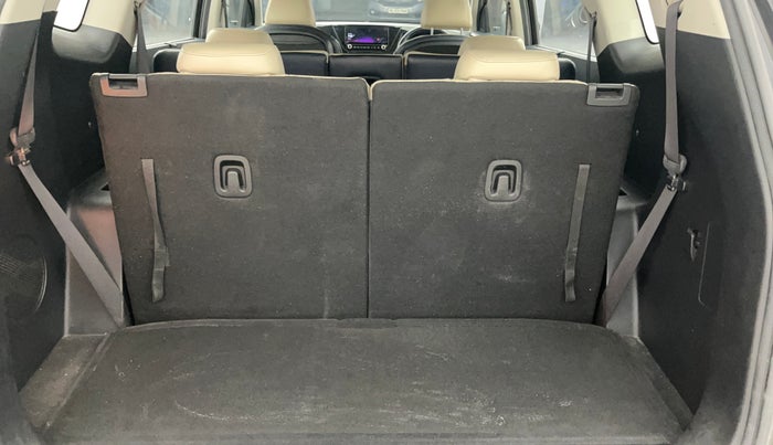 2022 KIA CARENS LUXURY PLUS 1.4 PETROL DCT 7 STR, Petrol, Automatic, 63,035 km, Boot Inside