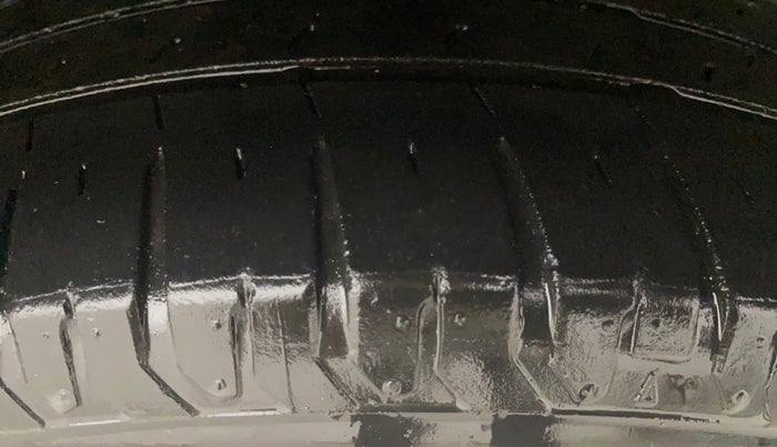 2019 Hyundai Verna 1.6 VTVT SX, Petrol, Manual, 93,601 km, Right Front Tyre Tread