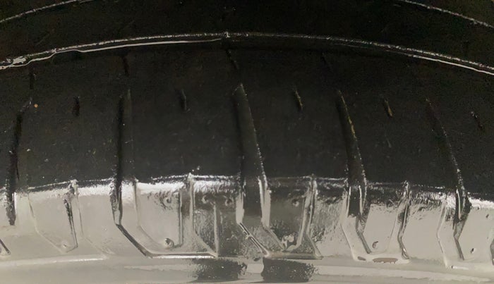 2019 Hyundai Verna 1.6 VTVT SX, Petrol, Manual, 93,601 km, Left Front Tyre Tread