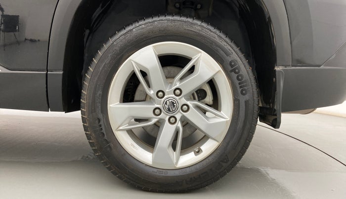 2022 MG HECTOR SHINE 1.5 PETROL TURBO CVT, Petrol, Automatic, 12,547 km, Left Rear Wheel