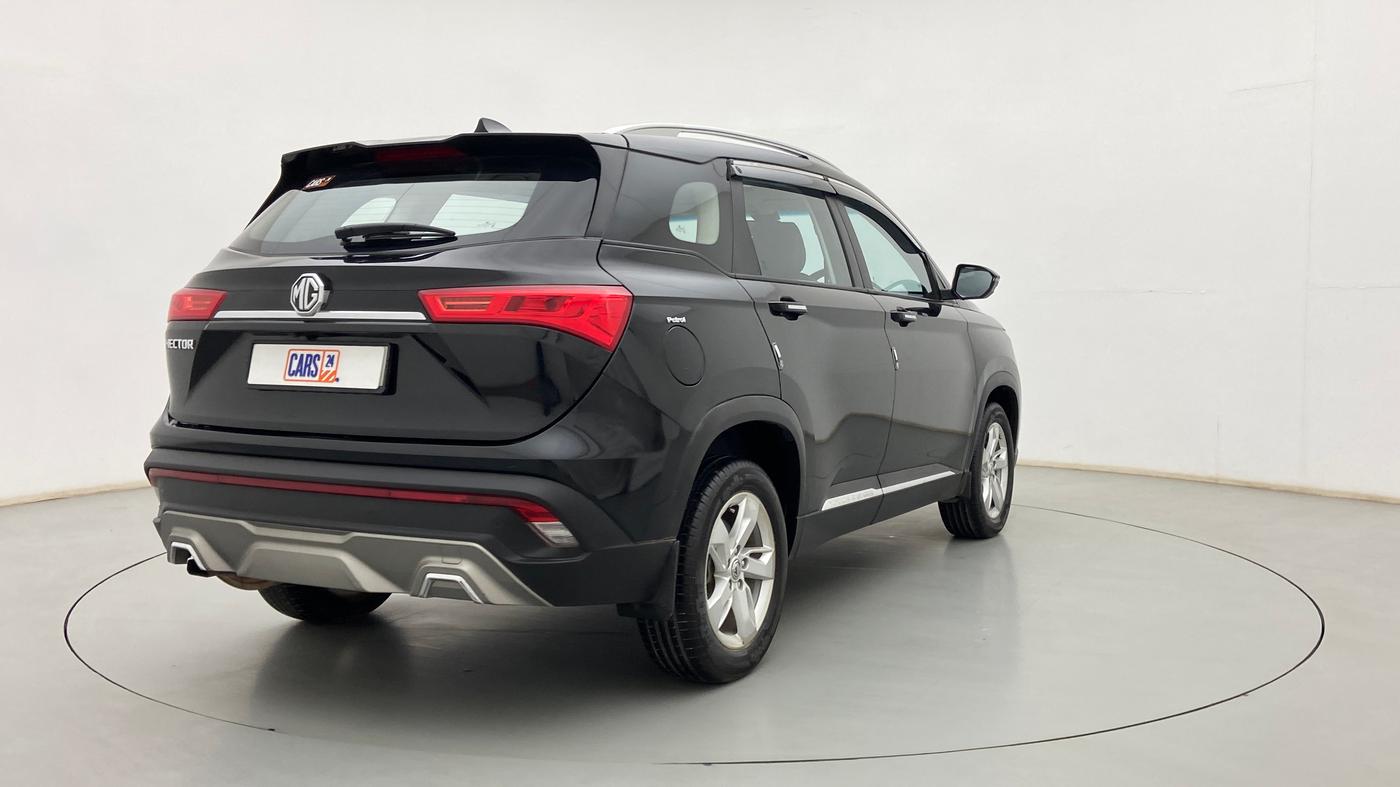 2022 MG HECTOR SHINE 1.5 PETROL TURBO CVT, Petrol, Automatic, 12,547 km, Right Back Diagonal
