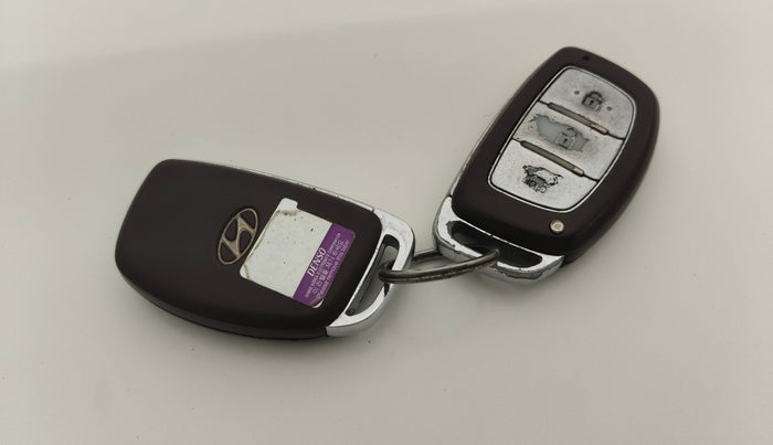 2016 Hyundai Creta SX PLUS 1.6 PETROL, Petrol, Manual, 79,801 km, Key Close Up