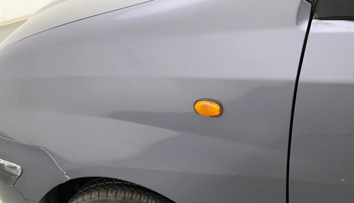 2011 Hyundai Santro Xing GL PLUS, Petrol, Manual, 27,892 km, Left fender - Slightly dented