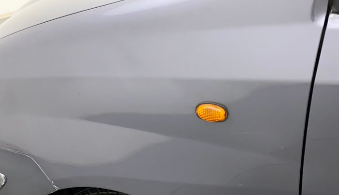 2011 Hyundai Santro Xing GL PLUS, Petrol, Manual, 27,892 km, Left fender - Minor scratches