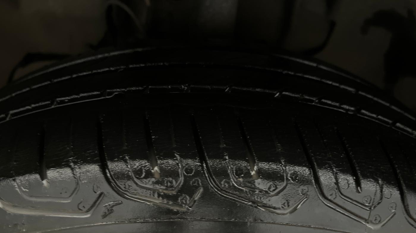 2022 Tata Tiago XZ PLUS CNG, CNG, Manual, 37,312 km, Left Front Tyre Tread