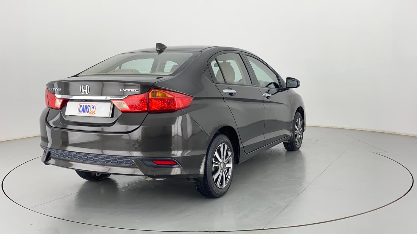 2018 Honda City V MT PETROL, Petrol, Manual, 32,413 km, Right Back Diagonal