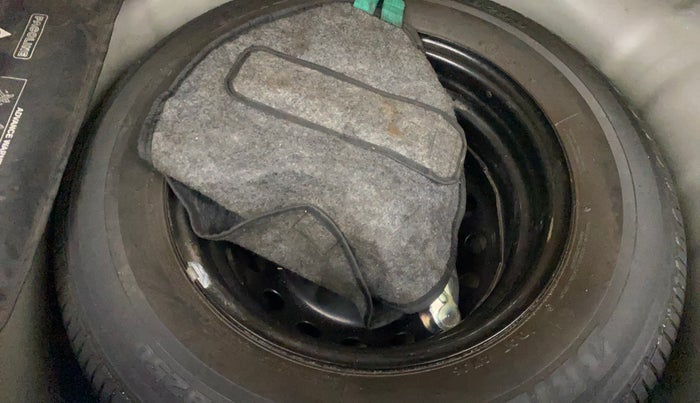 2018 Hyundai Elite i20 SPORTZ 1.2, Petrol, Manual, 1,06,107 km, Spare Tyre