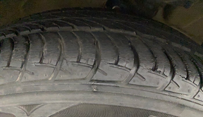 2018 Maruti Celerio ZXI AMT (O), Petrol, Automatic, 13,622 km, Right Rear Tyre Tread