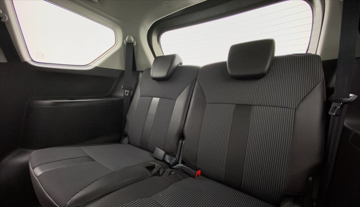 2021 Maruti XL6 ZETA SHVS, Petrol, Manual, 7,225 km, Third Seat Row ( optional )