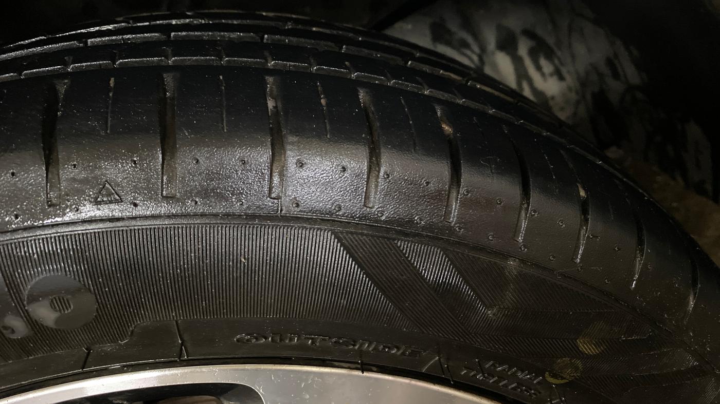 2024 Maruti Baleno ALPHA PETROL 1.2, Petrol, Manual, 14,161 km, Right Front Tyre Tread