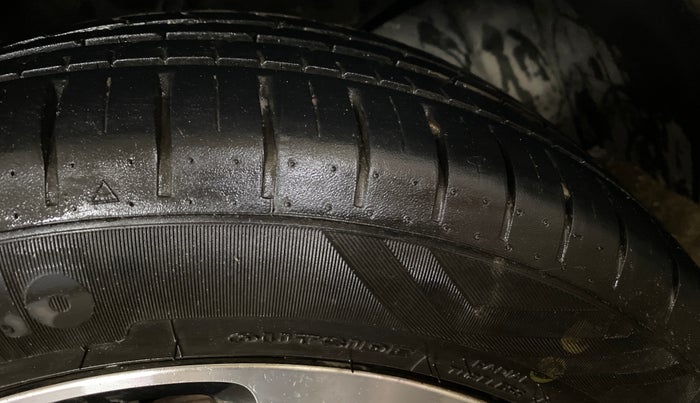 2024 Maruti Baleno ALPHA PETROL 1.2, Petrol, Manual, 14,216 km, Right Front Tyre Tread