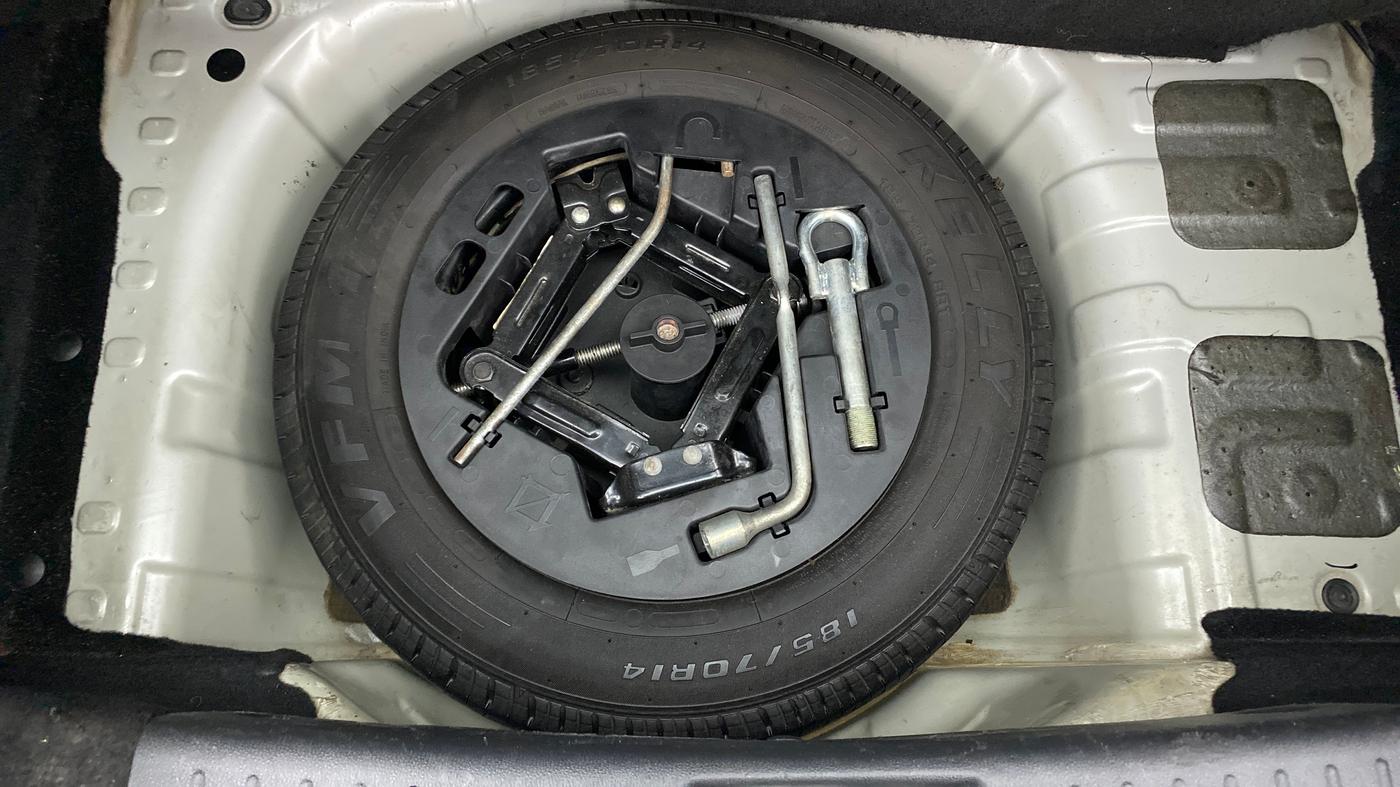 2018 Mahindra KUV 100 NXT K4+ D 6 SEATER, Diesel, Manual, 85,795 km, Spare Tyre