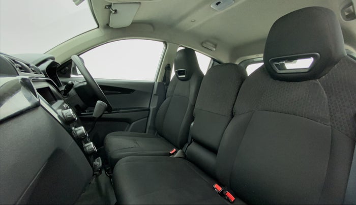 2018 Mahindra KUV 100 NXT K4+ D 6 SEATER, Diesel, Manual, 85,795 km, Right Side Front Door Cabin