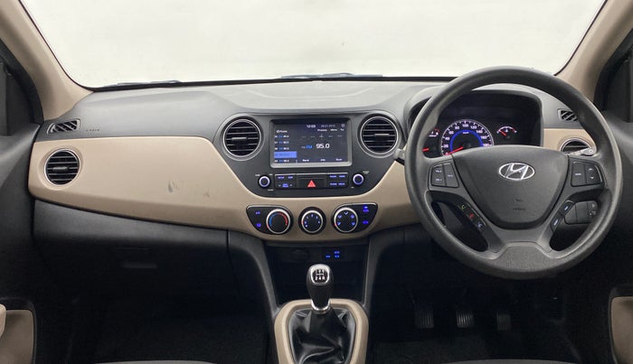 2017 Hyundai Grand i10 Sportz(O) 1.2 MT, Petrol, Manual, 35,912 km, Dashboard