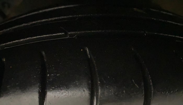 2015 Hyundai Grand i10 ASTA AT 1.2 KAPPA VTVT, Petrol, Automatic, 90,214 km, Left Front Tyre Tread