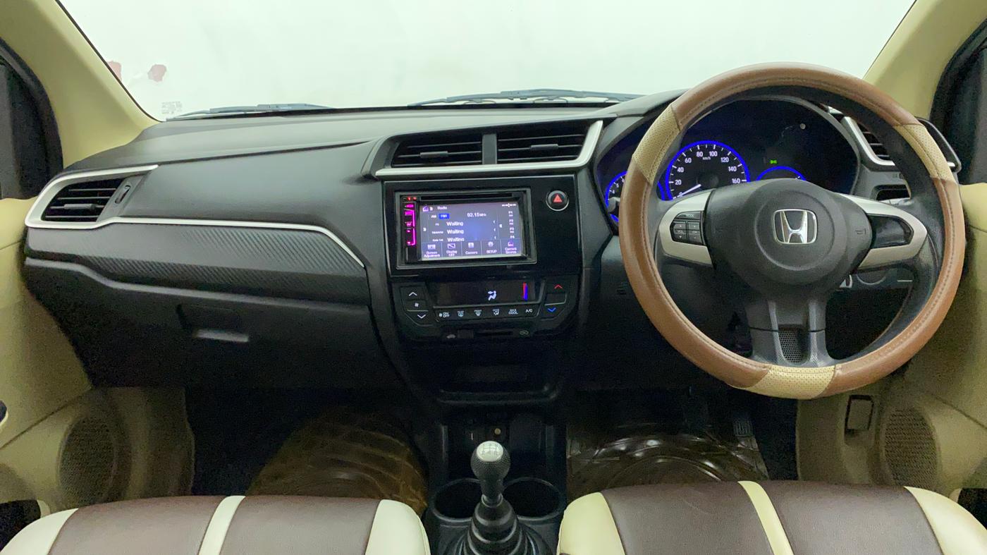 2016 Honda Brio S MT, Petrol, Manual, 30,754 km, Dashboard