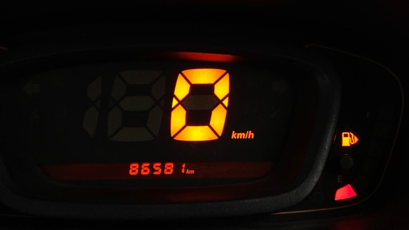 2017 Renault Kwid RXT 0.8, Petrol, Manual, 86,577 km, Odometer Image