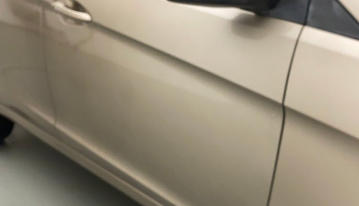 2016 Tata Zest XT PETROL, Petrol, Manual, 62,490 km, Driver-side door - Paint has faded