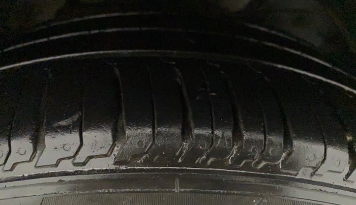 2016 Tata Zest XT PETROL, Petrol, Manual, 62,490 km, Left Rear Tyre Tread