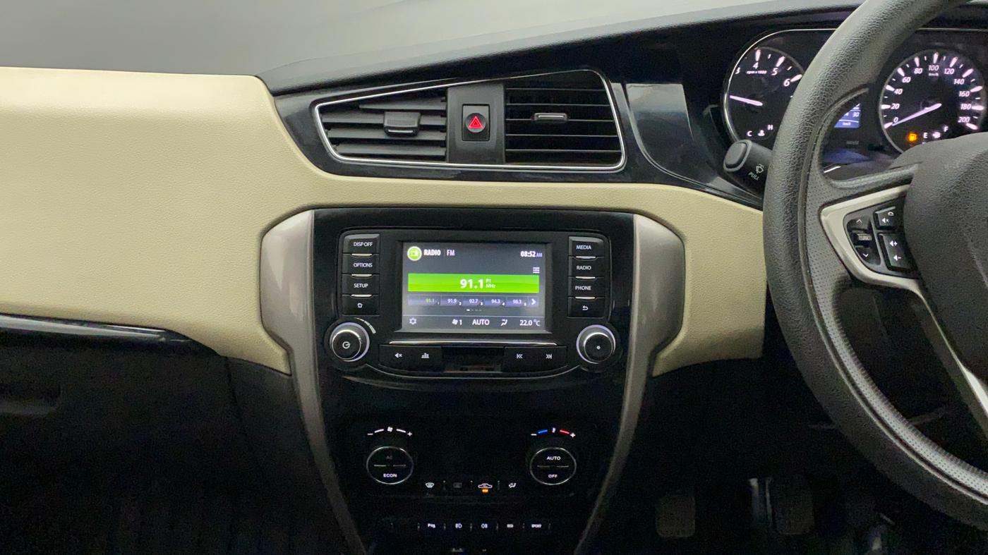2016 Tata Zest XT PETROL, Petrol, Manual, 62,490 km, Air Conditioner