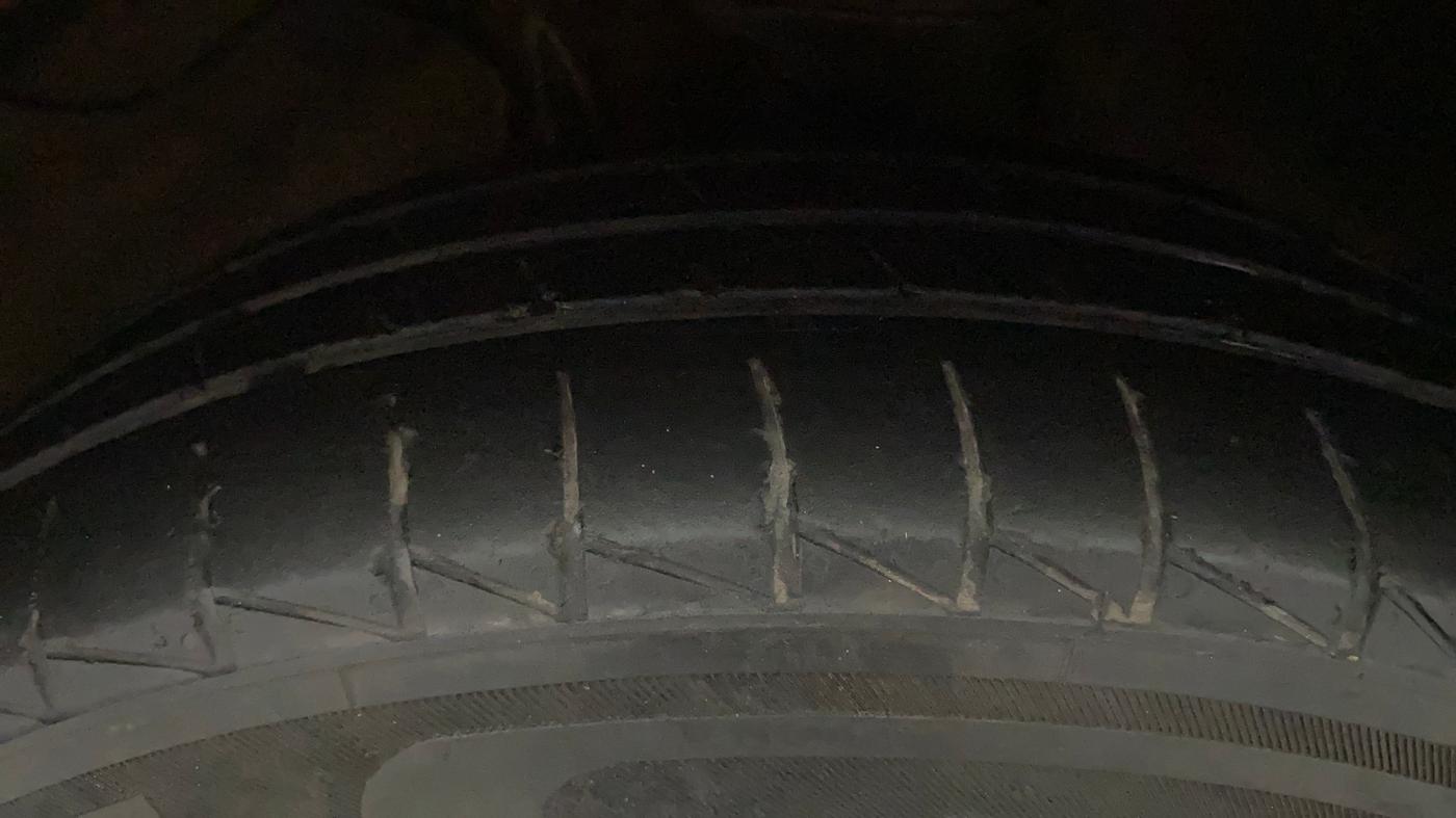 2020 Maruti Alto LXI, Petrol, Manual, 35,661 km, Left Front Tyre Tread