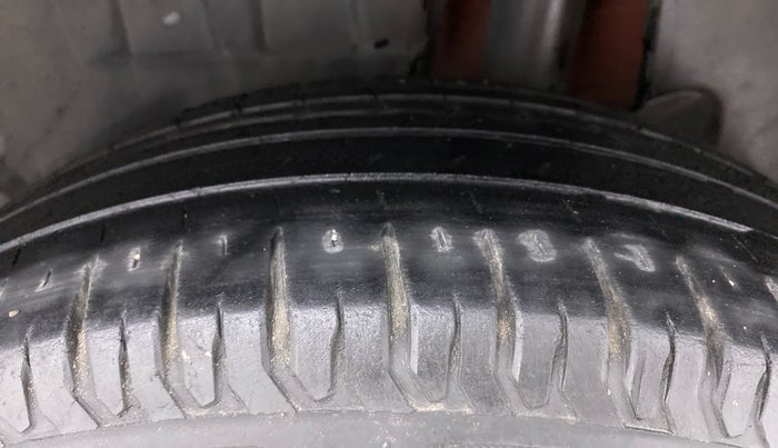 2018 Maruti Dzire ZXI PLUS AMT, Petrol, Automatic, 76,915 km, Left Rear Tyre Tread