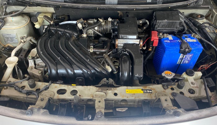 2013 Nissan Sunny XL, Petrol, Manual, 75,976 km, Engine View