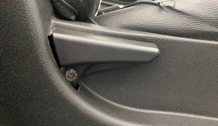 2019 Tata Tiago XE PETROL, Petrol, Manual, 56,321 km, Driver Side Adjustment Panel