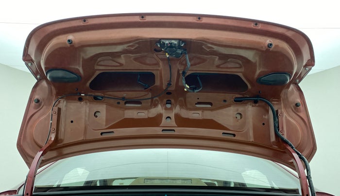 2016 Maruti Ciaz VXI PLUS AMT, Petrol, Automatic, 28,894 km, Boot Door Open