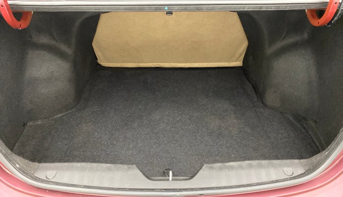 2016 Maruti Ciaz VXI PLUS AMT, Petrol, Automatic, 28,894 km, Boot Inside